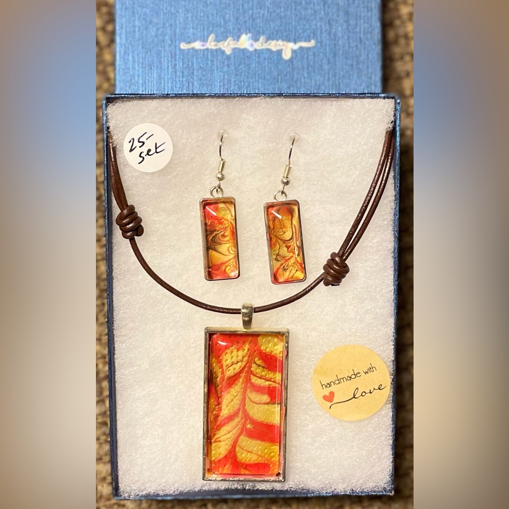 Handmade acrylic pour necklace & earring set